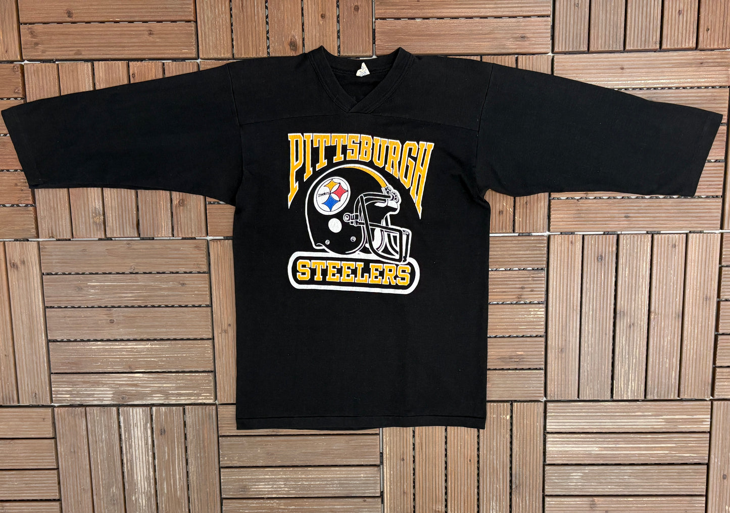 Pittsburgh Steelers Graphic Tee | Size Medium | Vintage 1980s NFL Football Black T-Shirt |