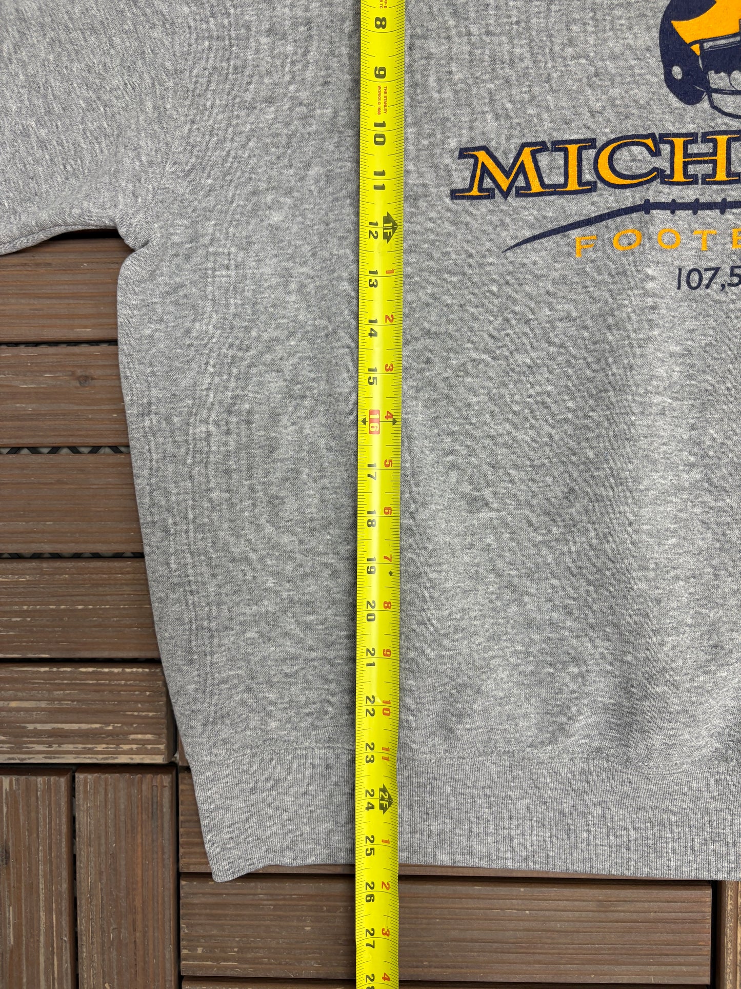 Michigan Wolverines Football 107,501 Graphic Crewneck | Size XX-Large | Vintage 1990s College Grey Crewneck |