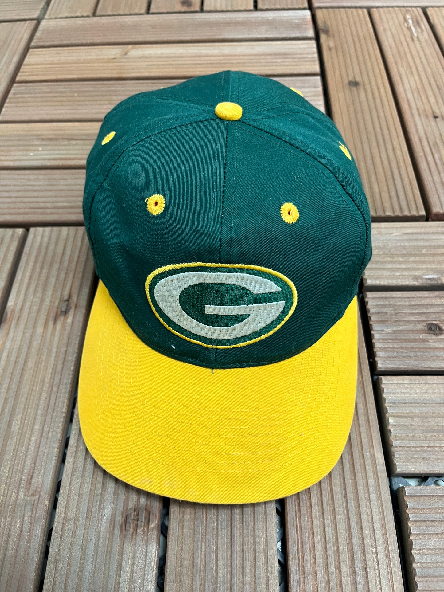 Green Bay Packers Embroidered Graphic Hat | Snap Back | Vintage 1990s NFL Football Green Cap |