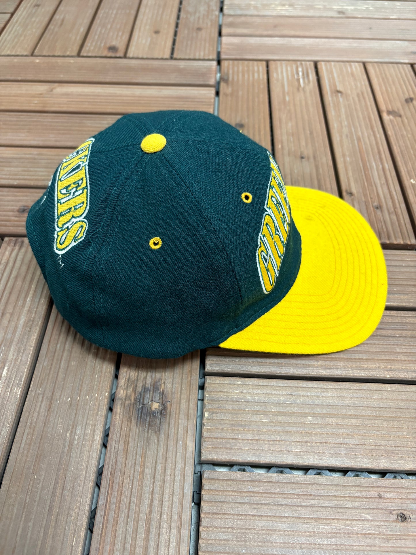 Green Bay Packers Embroidered Graphic Hat | Snap Back | Vintage 1990s Starter NFL Football Green Cap |