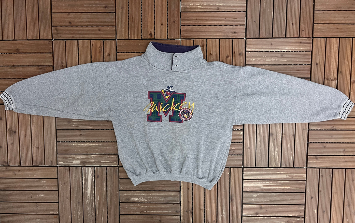 Mickey Mouse American Classic Graphic Sweater | Size Large/XL | Vintage 1990s Cartoon Grey Sweater |