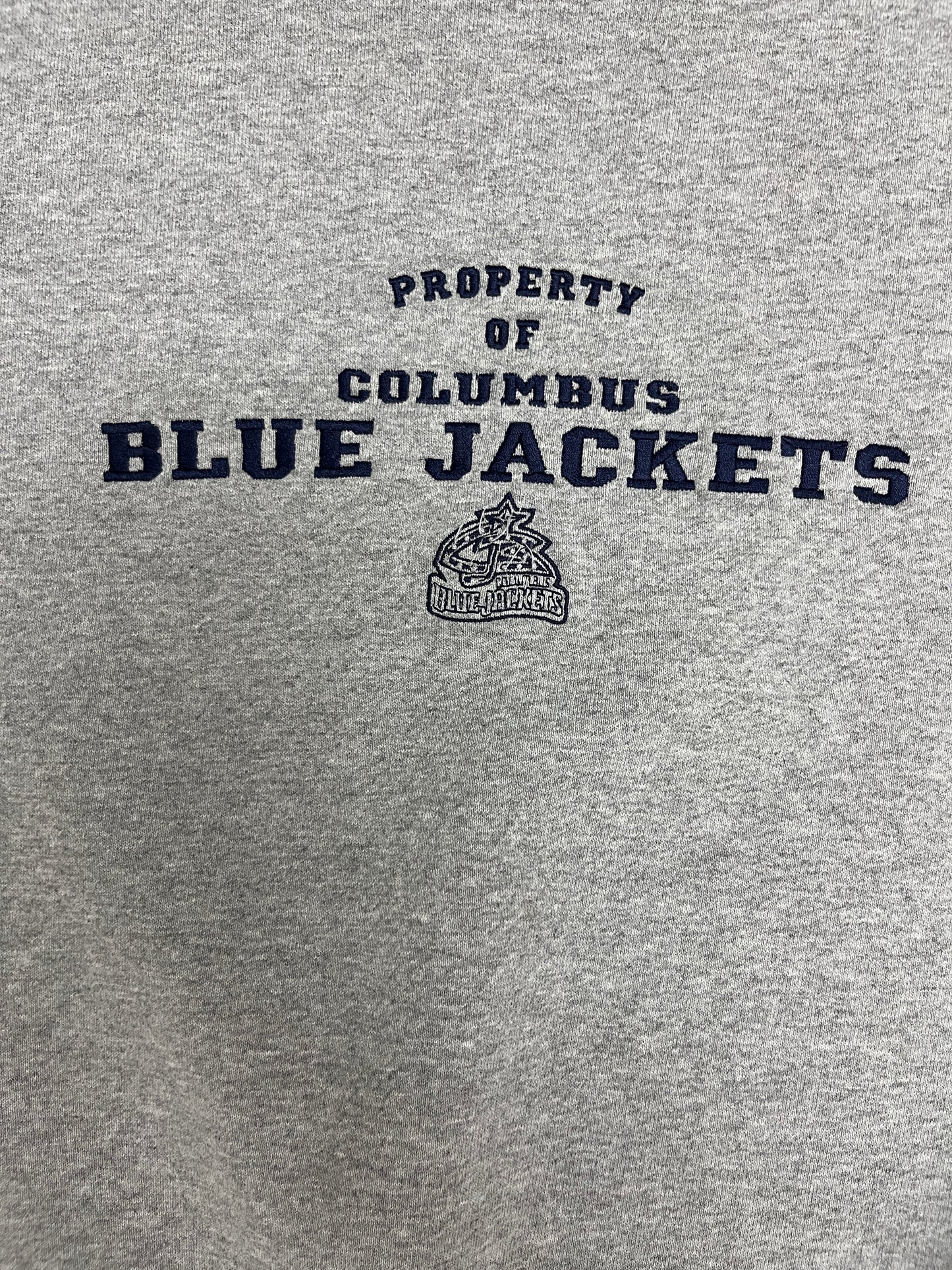 Property Of Columbus Blue Jackets Graphic Crewneck | Size Large | Vintage 2000s NHL Hockey Grey Sweater |