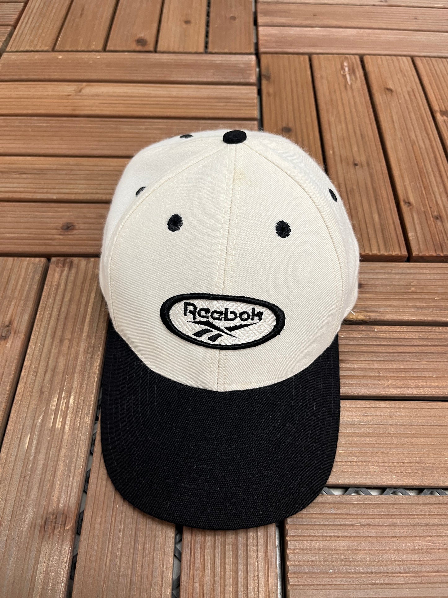 Reebok Spell Out Graphic Hat | Snap Back | Vintage 2000s Branded White Cap |