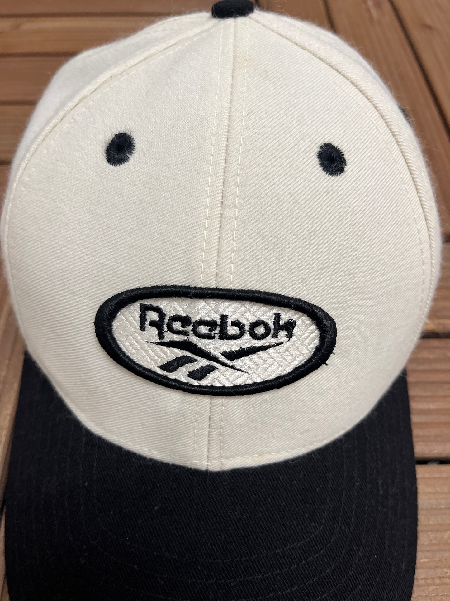 Reebok Spell Out Graphic Hat | Snap Back | Vintage 2000s Branded White Cap |