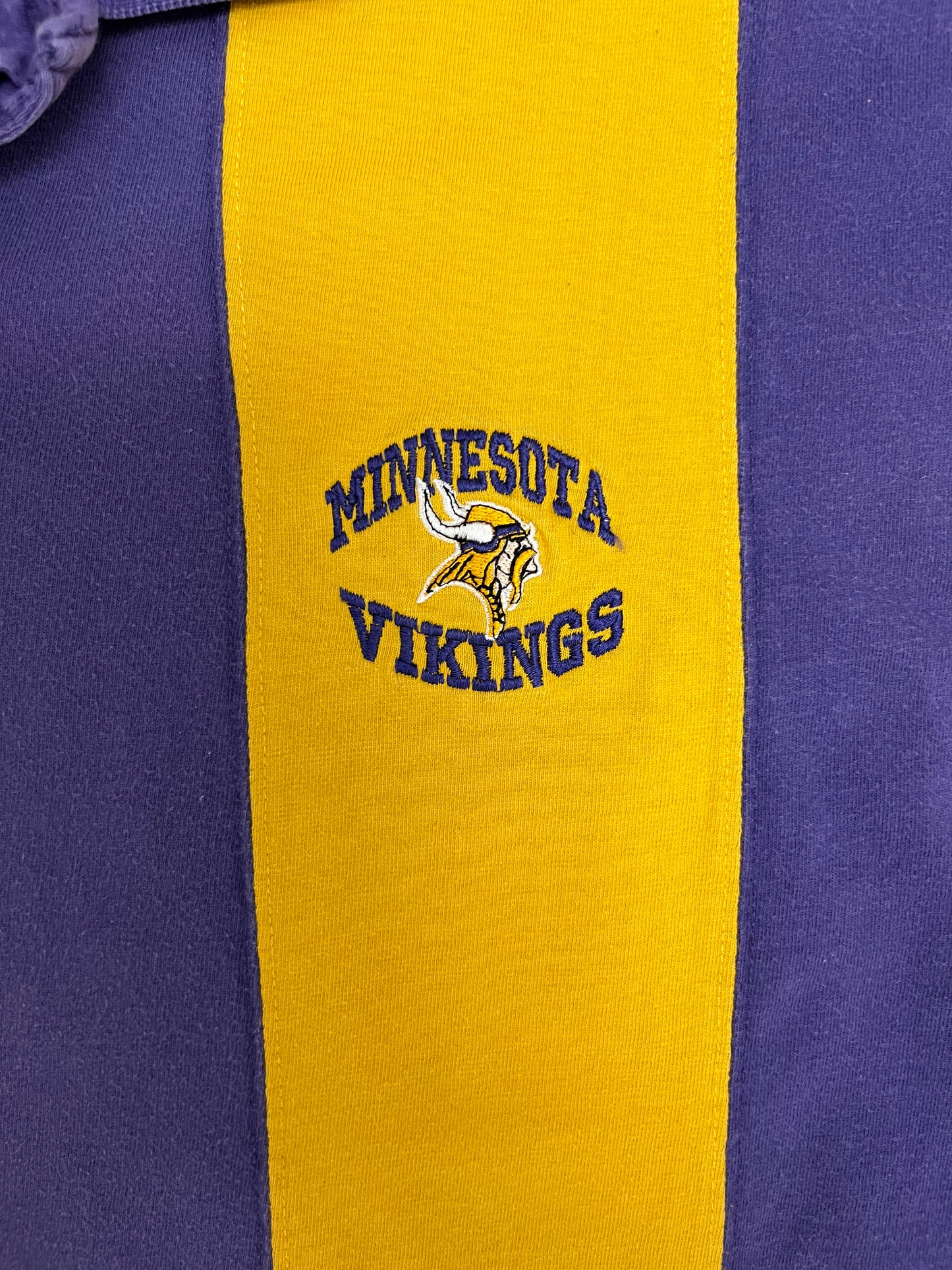 Minnesota Vikings Embroidered Rugby Graphic Tee | Size Large | Vintage 2000s NFL Football T-Shirt |