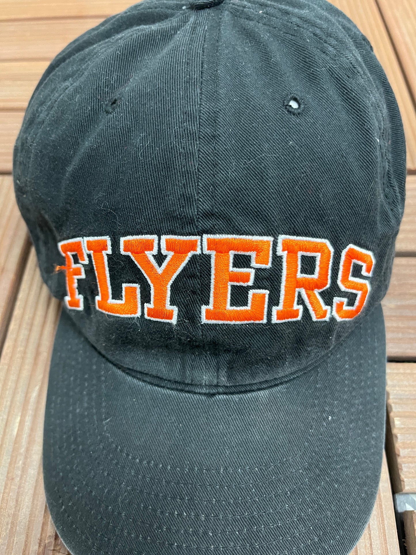 Philadelphia Flyers Embroidered Graphic Hat | Strap Back | Vintage 2000s NHL Hockey Starter Cap |