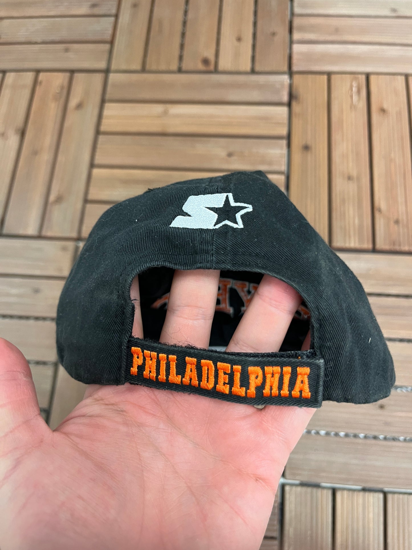 Philadelphia Flyers Embroidered Graphic Hat | Strap Back | Vintage 2000s NHL Hockey Starter Cap |