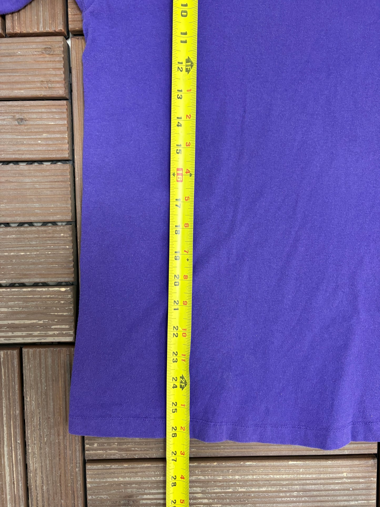 Banff Alberta, Canada Graphic Tee | Size Large | Vintage 1990s Tourist Single Stitch Purple T-Shirt |