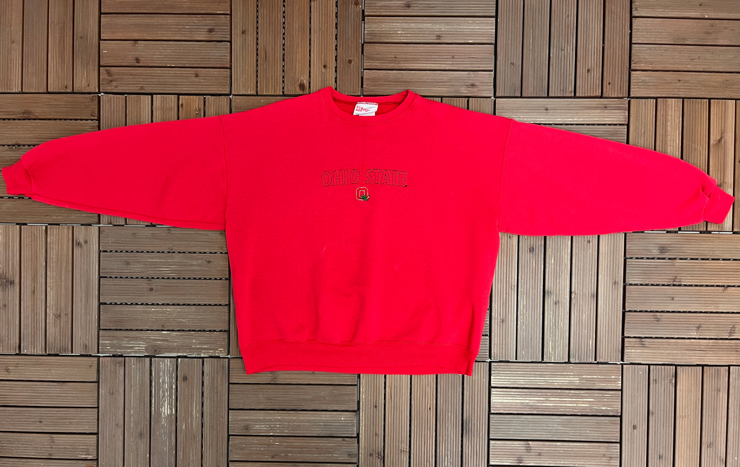 Ohio State Buckeyes Embroidered Graphic Crewneck | Size Medium | Vintage 1990s College Red Sweater |