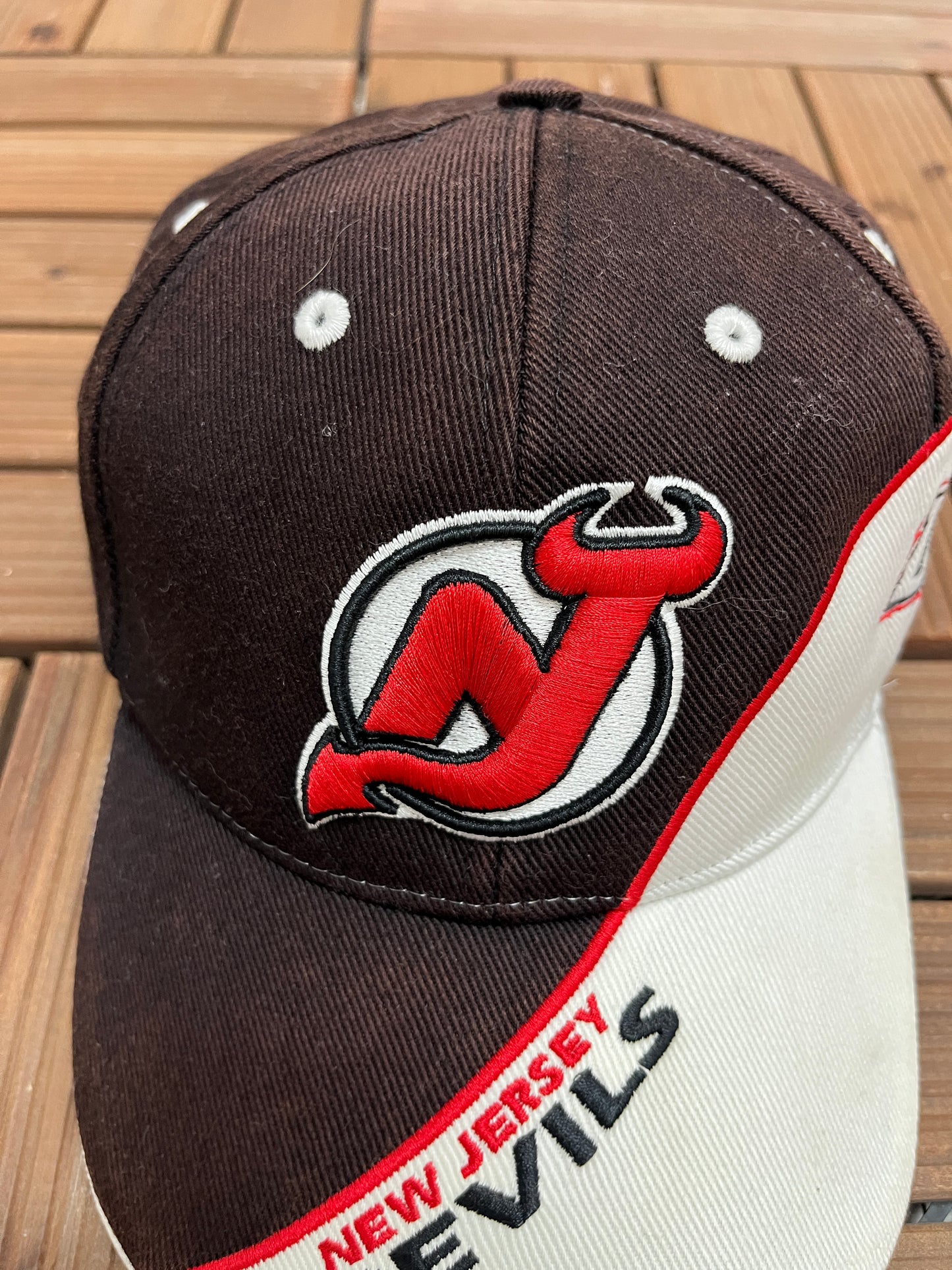 New Jersey Devils Graphic Hat | Strap Back | Vintage 2000s NHL Hockey Black Cap |