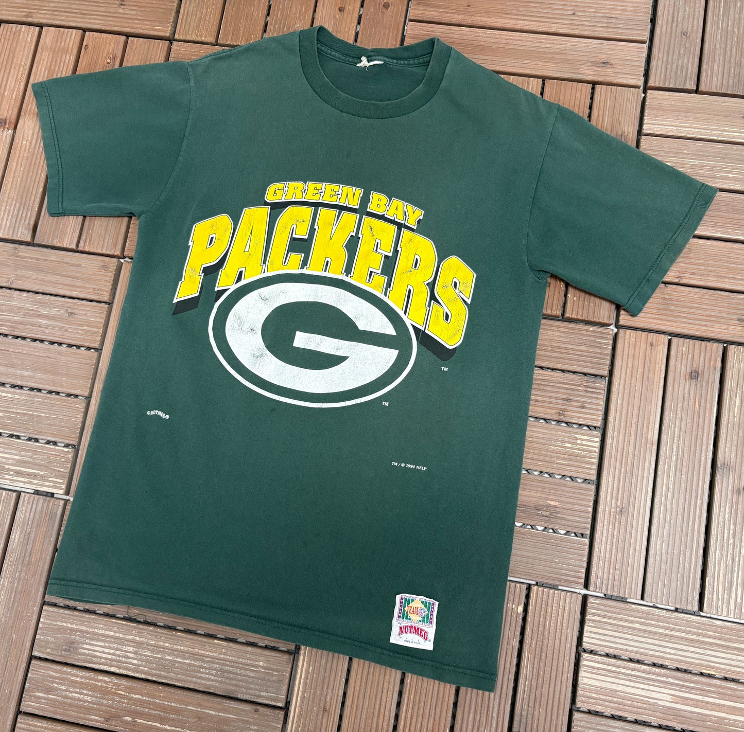 Green Bay Packers Graphic Tee | Size Large | Vintage 1990s NFL Football Green T-Shirt |