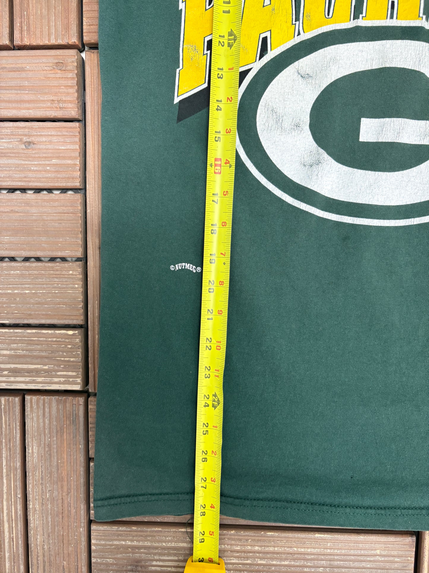Green Bay Packers Graphic Tee | Size Large | Vintage 1990s NFL Football Green T-Shirt |