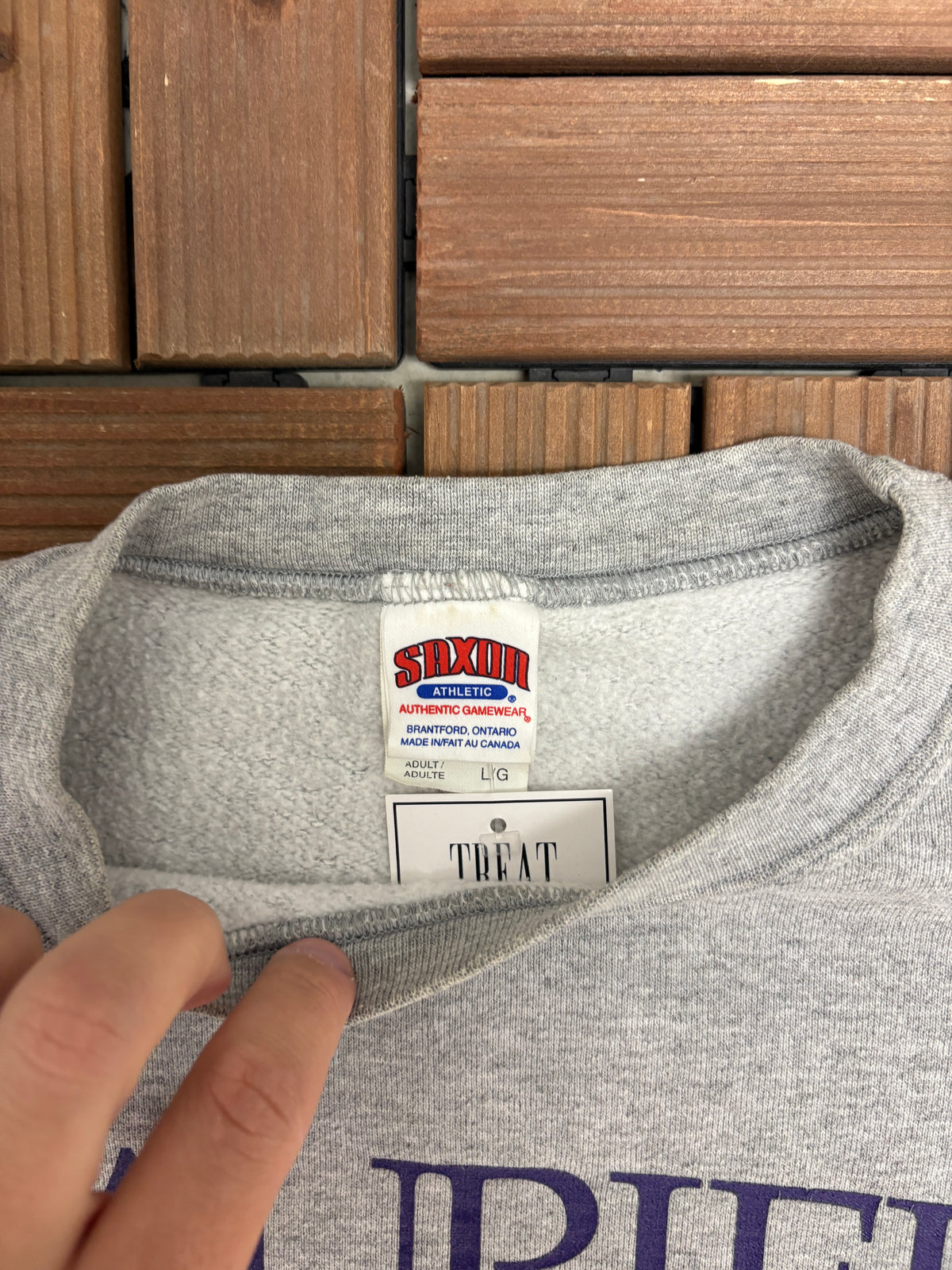 Laurier Golden Hawks Basketball Graphic Crewneck | Size Large | Vintage 2000s University Grey Sweater |