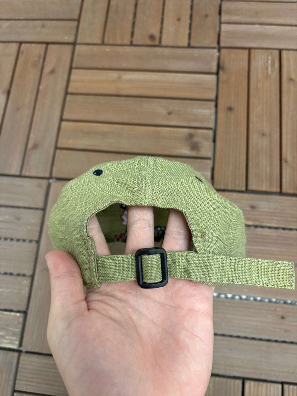 Molson Canadian Beer Graphic Hat | Metal Clasp | Vintage 2000s Alcohol Promotional Beige Cap |