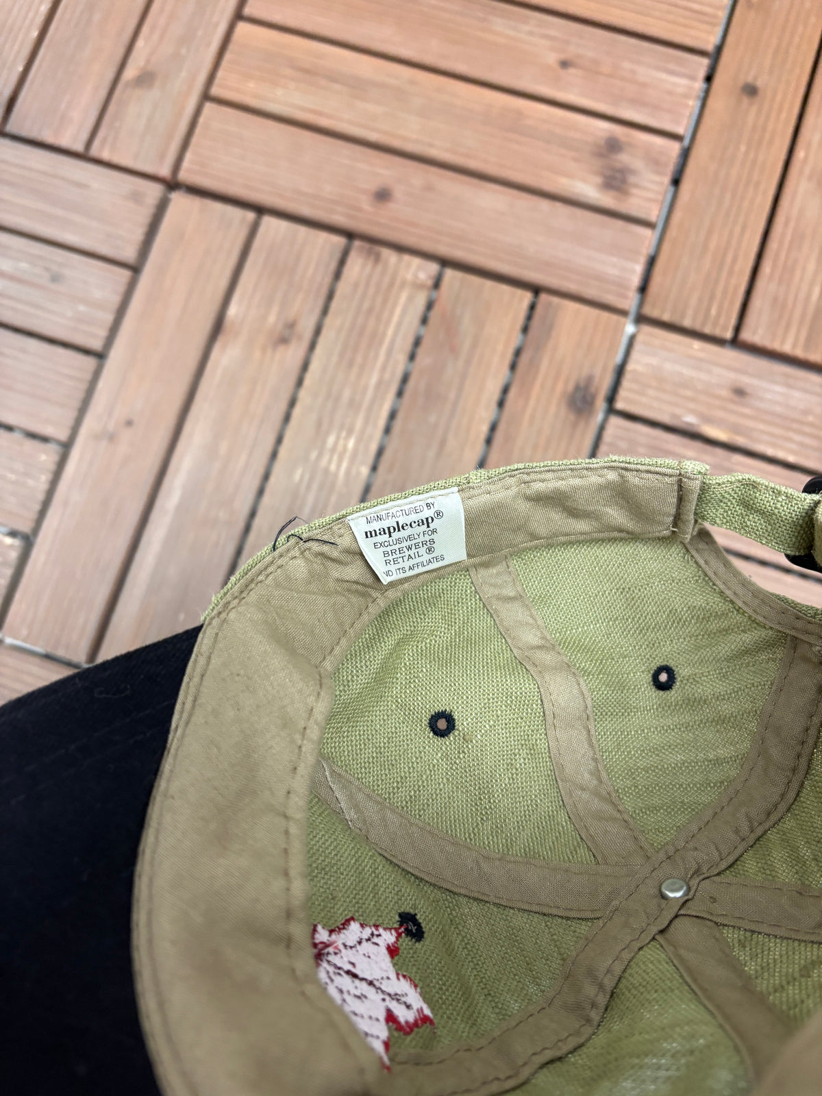 Molson Canadian Beer Graphic Hat | Metal Clasp | Vintage 2000s Alcohol Promotional Beige Cap |