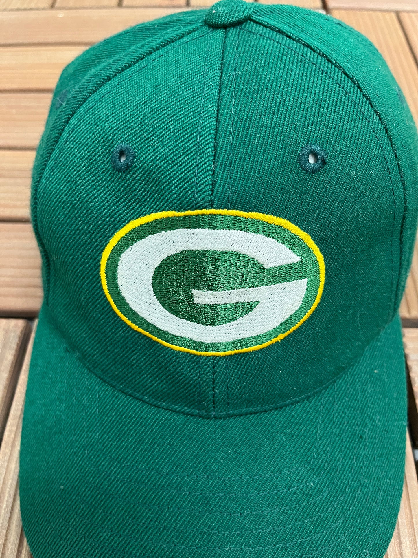 Green Bay Packers Embroidered Graphic Hat | Snap Back | Vintage 1990s NFL Football Green Cap |