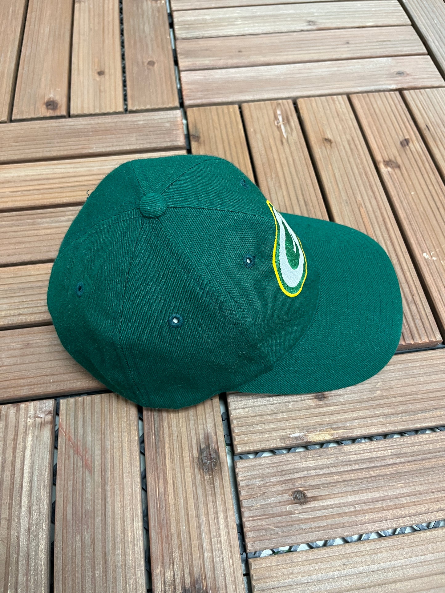 Green Bay Packers Embroidered Graphic Hat | Snap Back | Vintage 1990s NFL Football Green Cap |