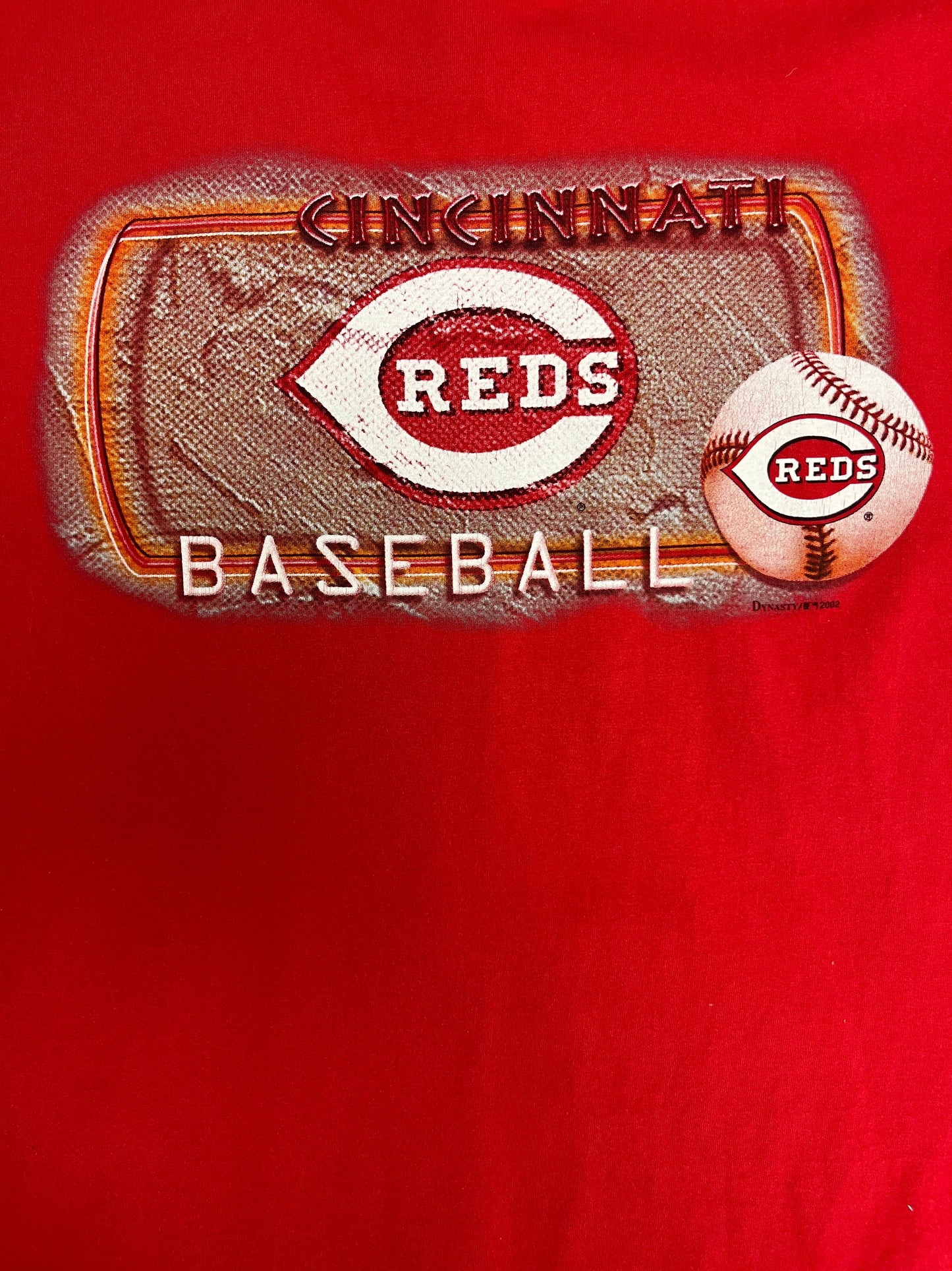 Cincinnati Reds Baseball Graphic Tee | Size Large | Vintage 2000s MLB Baseball Red T-Shirt |