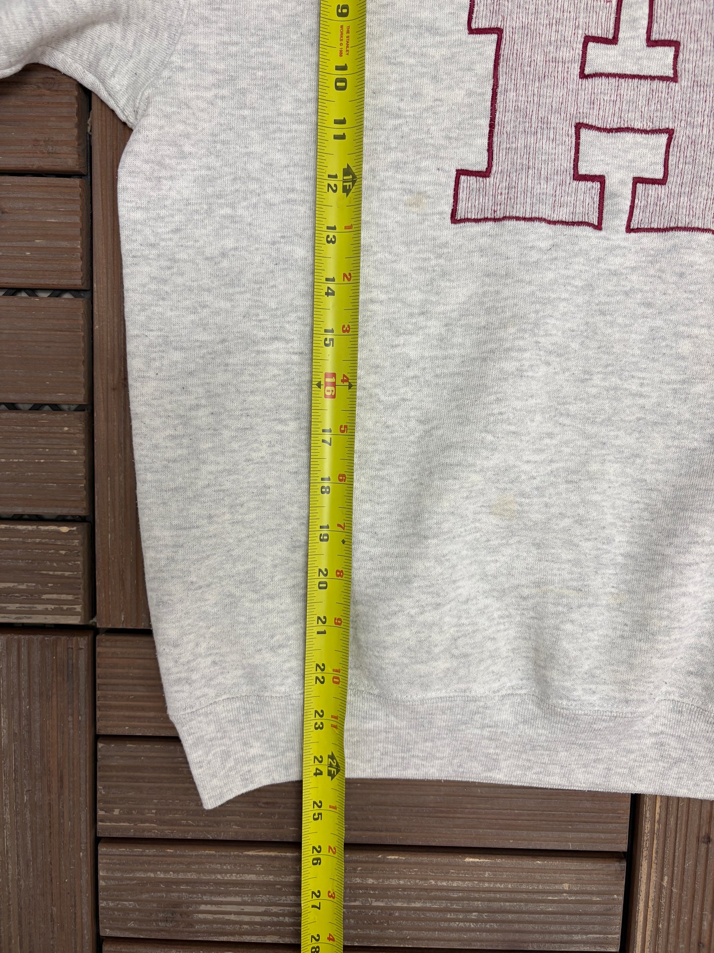Harvard Crimson Stitched Graphic Crewneck | Size Medium | Vintage 1990s College Grey Sweater |