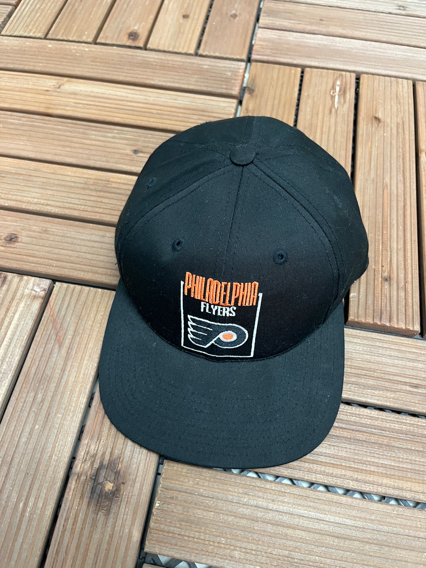 Philadelphia Flyers Embroidered Graphic Hat | Snap Back | Vintage 1990s NHL Hockey Starter Cap |