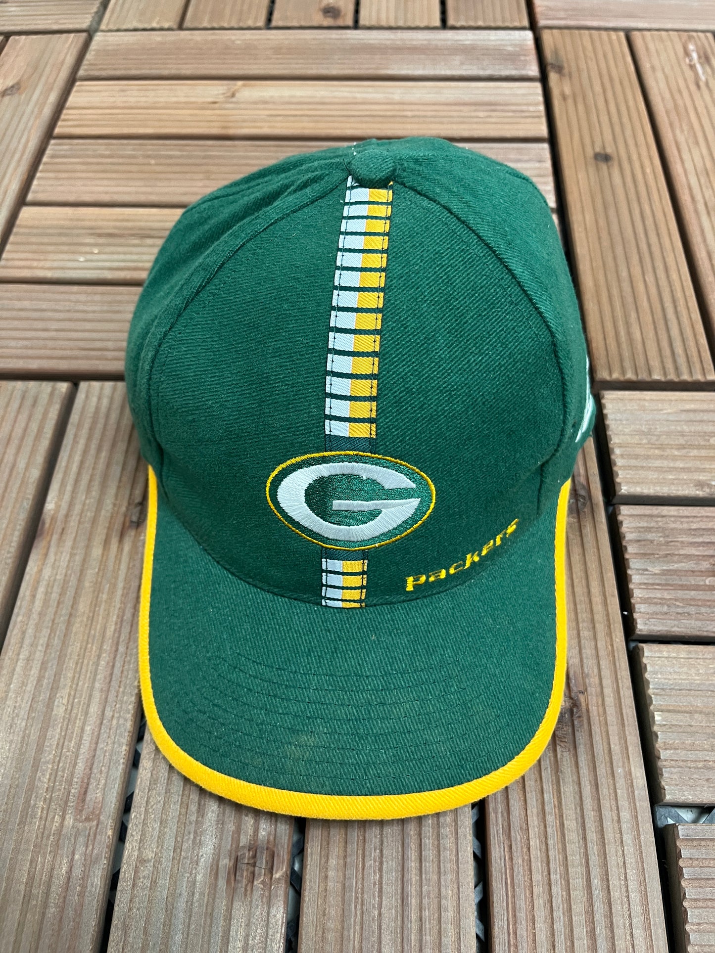 Green Bay Packers Embroidered Graphic Hat | Strap Back With Clasp | Vintage 2000s NFL Football Green Cap |