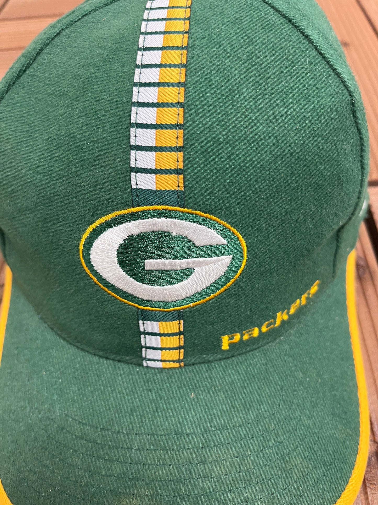 Green Bay Packers Embroidered Graphic Hat | Strap Back With Clasp | Vintage 2000s NFL Football Green Cap |