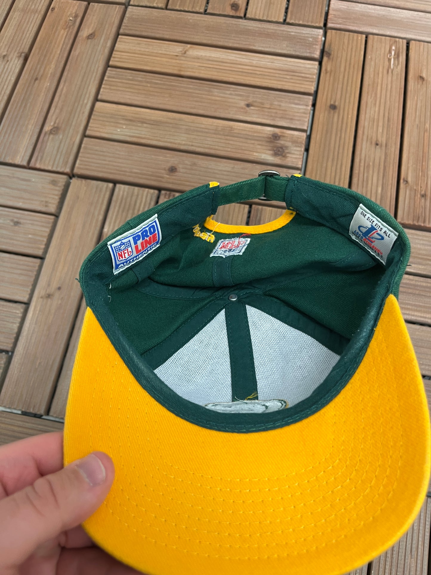 Green Bay Packers Embroidered Graphic Hat | Strap Back With Clasp | Vintage 2000s NFL Football Green Cap |