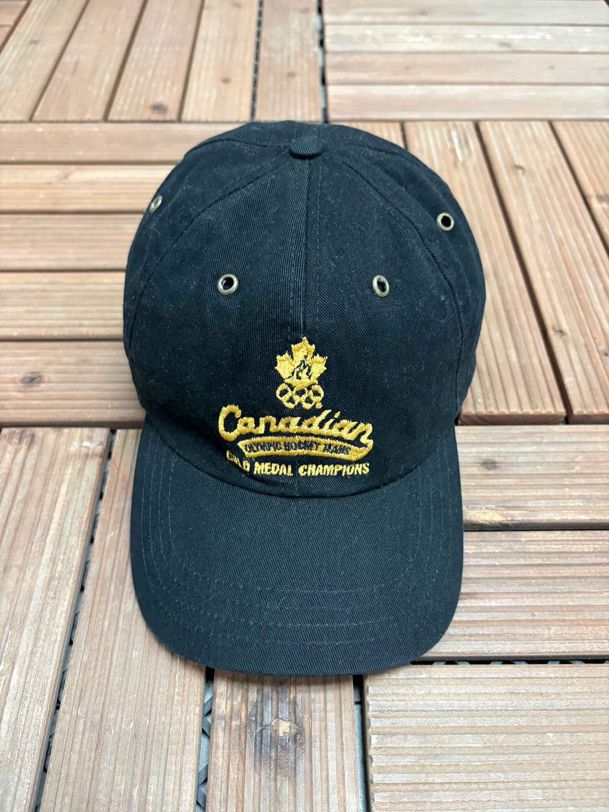Team Canada Hockey Team 2002 Salt Lake City Olympics Hat | Metal Clasp | Vintage 2000s Black Cap |