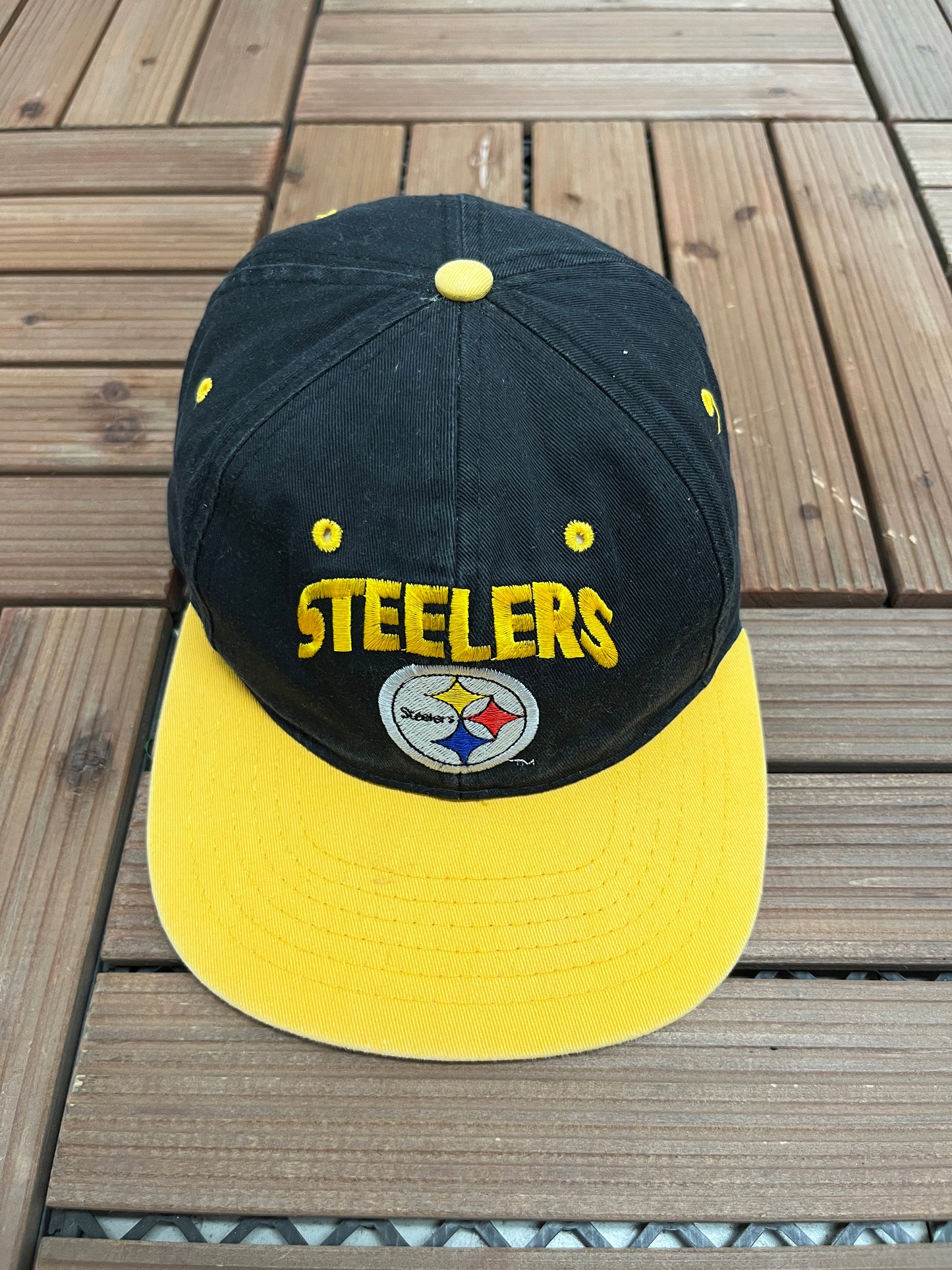 Pittsburgh Steelers Embroidered Graphic Hat | Youth Snap Back | Vintage 2000s NFL Football Black Cap |