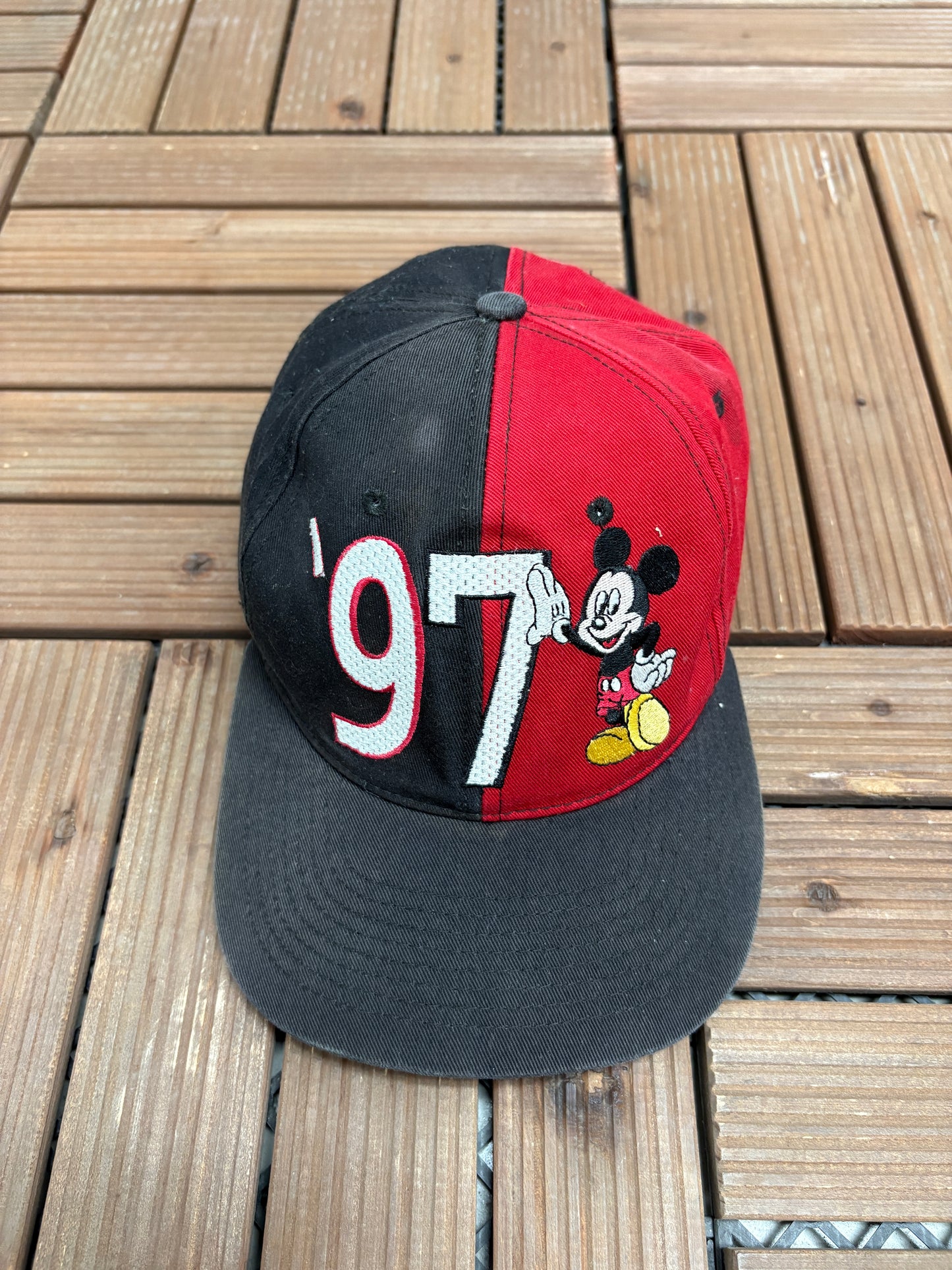 Mickey Mouse '97 Graphic Hat | Snap Back | Vintage 1990s Disney Cartoon Black Cap |