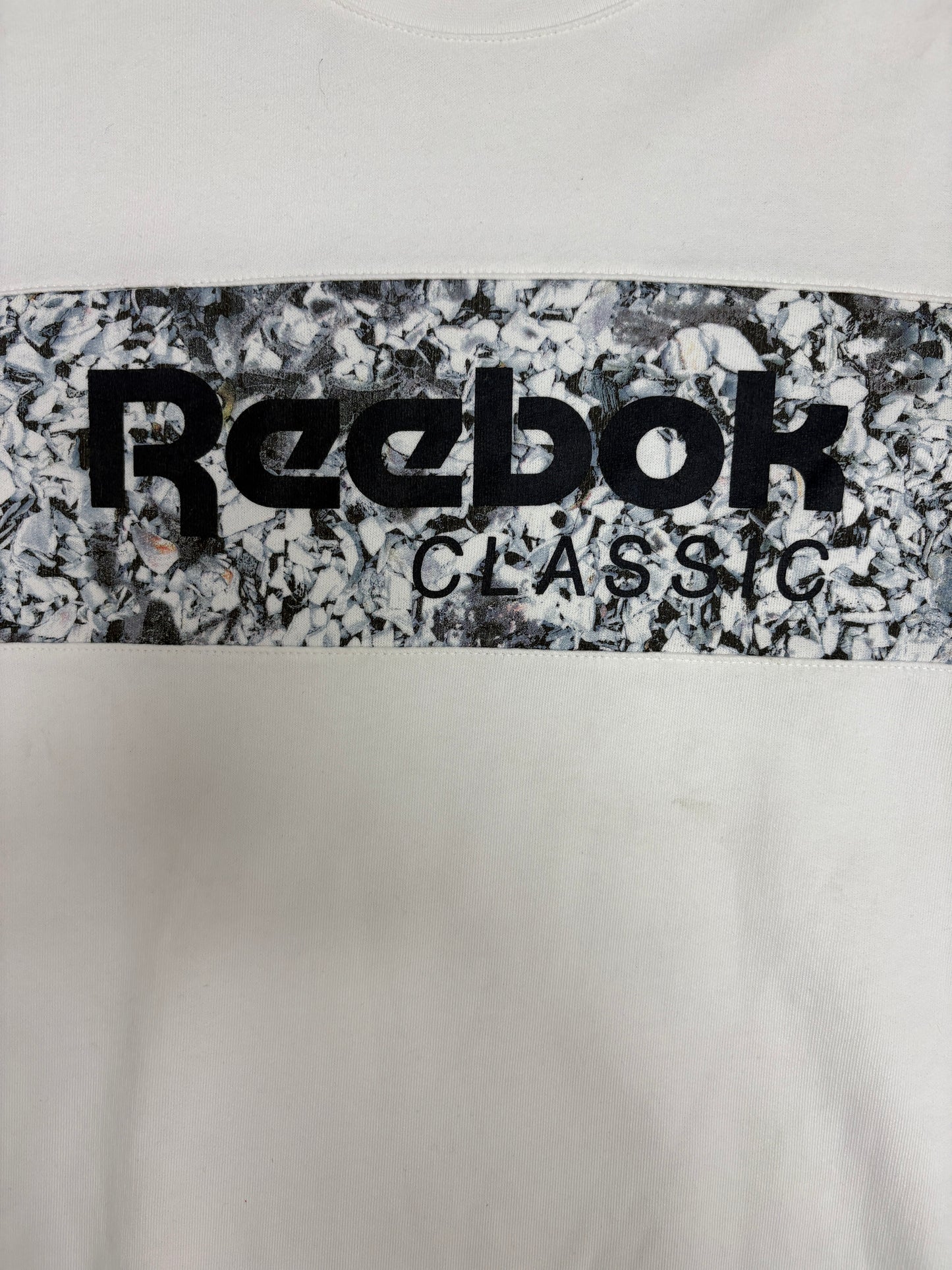 Reebok Classic Graphic Tee | Size Large | Retro White Branded Long Sleeve T-Shirt |