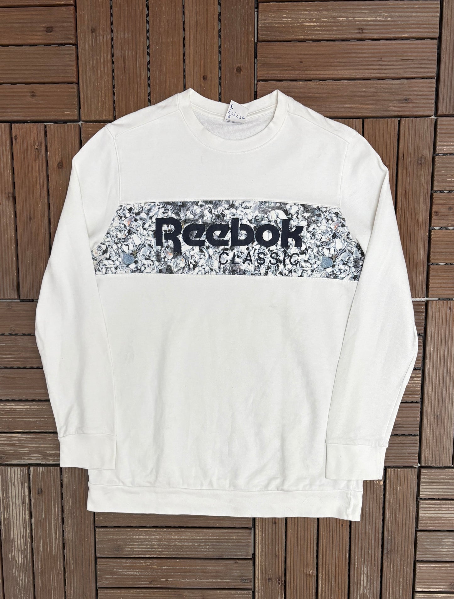 Reebok Classic Graphic Tee | Size Large | Retro White Branded Long Sleeve T-Shirt |