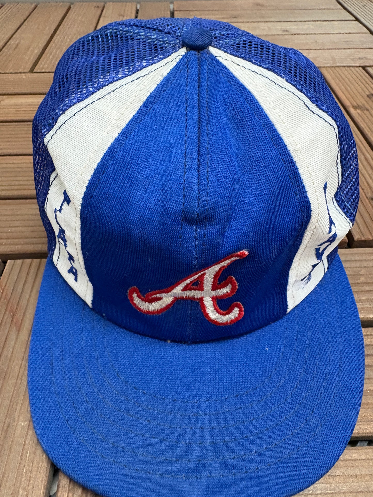 Atlanta Braves Embroidered Hat | Snap Back | Vintage 1990s MLB Baseball Blue Trucker Cap |