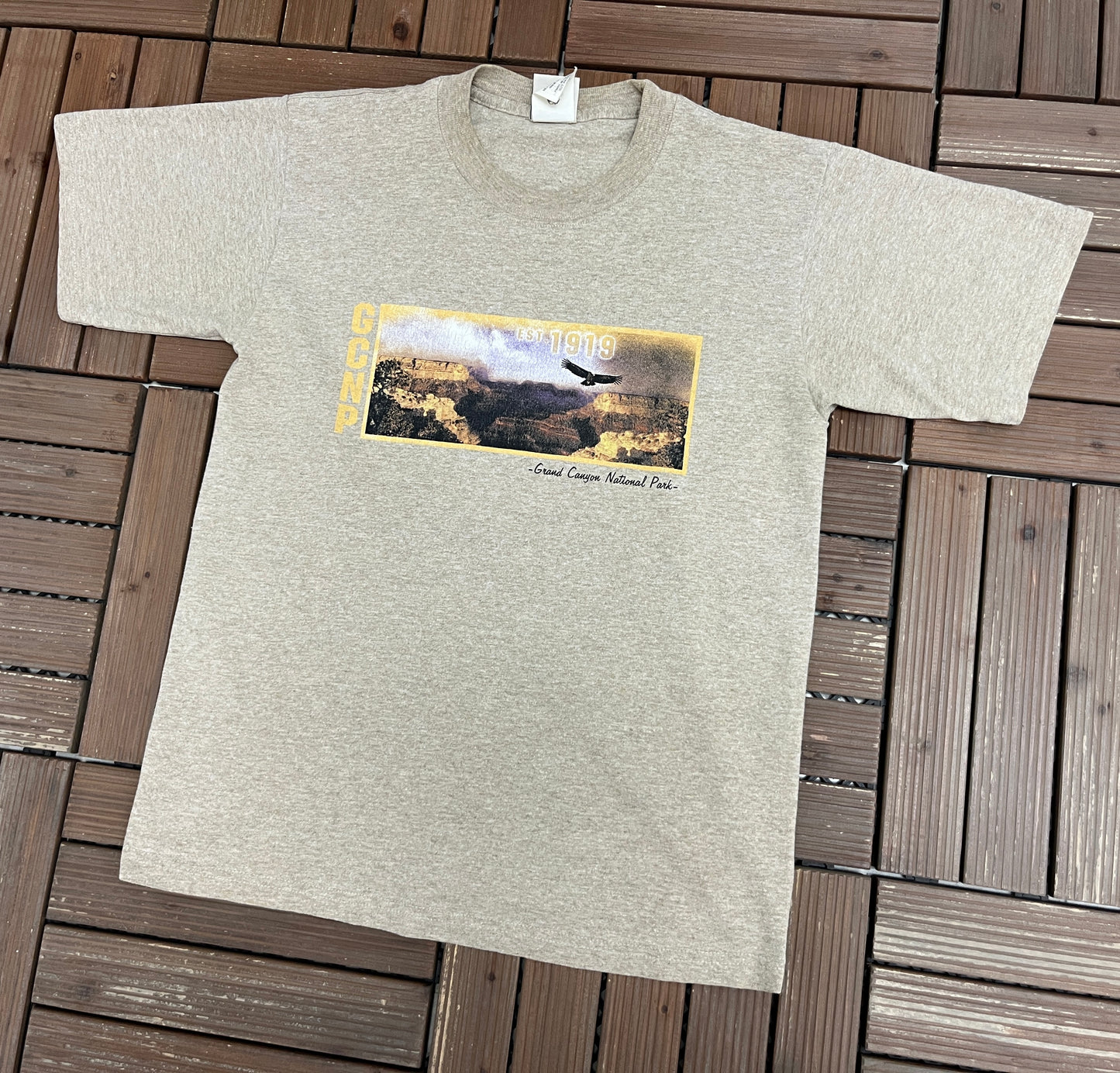 Grand Canyon National Park Graphic Tee | Size Medium | Vintage 2000s Tourist Grey T-Shirt |