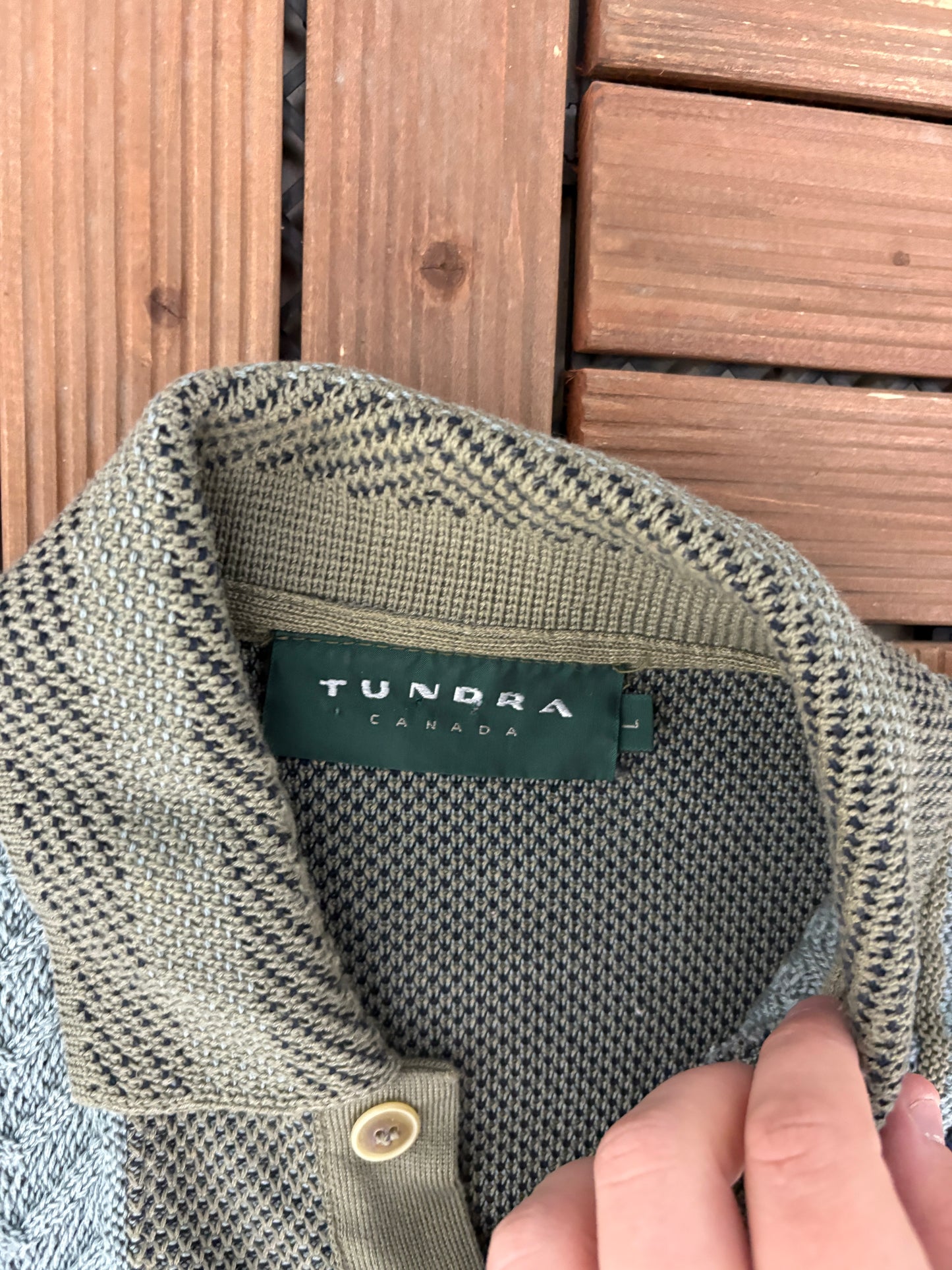 Tundra Canada 3D Knit Collared Sweater | Size Large | Vintage 1990s Green/Brown Collared Long Sleeve |