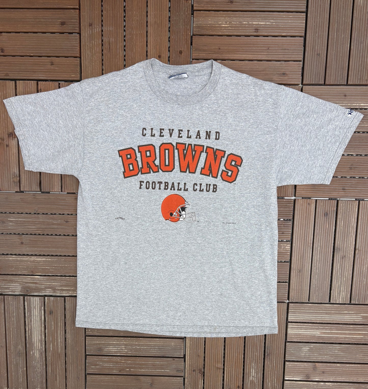 Cleveland Browns Football Club Graphic Tee | Size X-Large | Vintage 1990s NFL Football Grey T-Shirt |