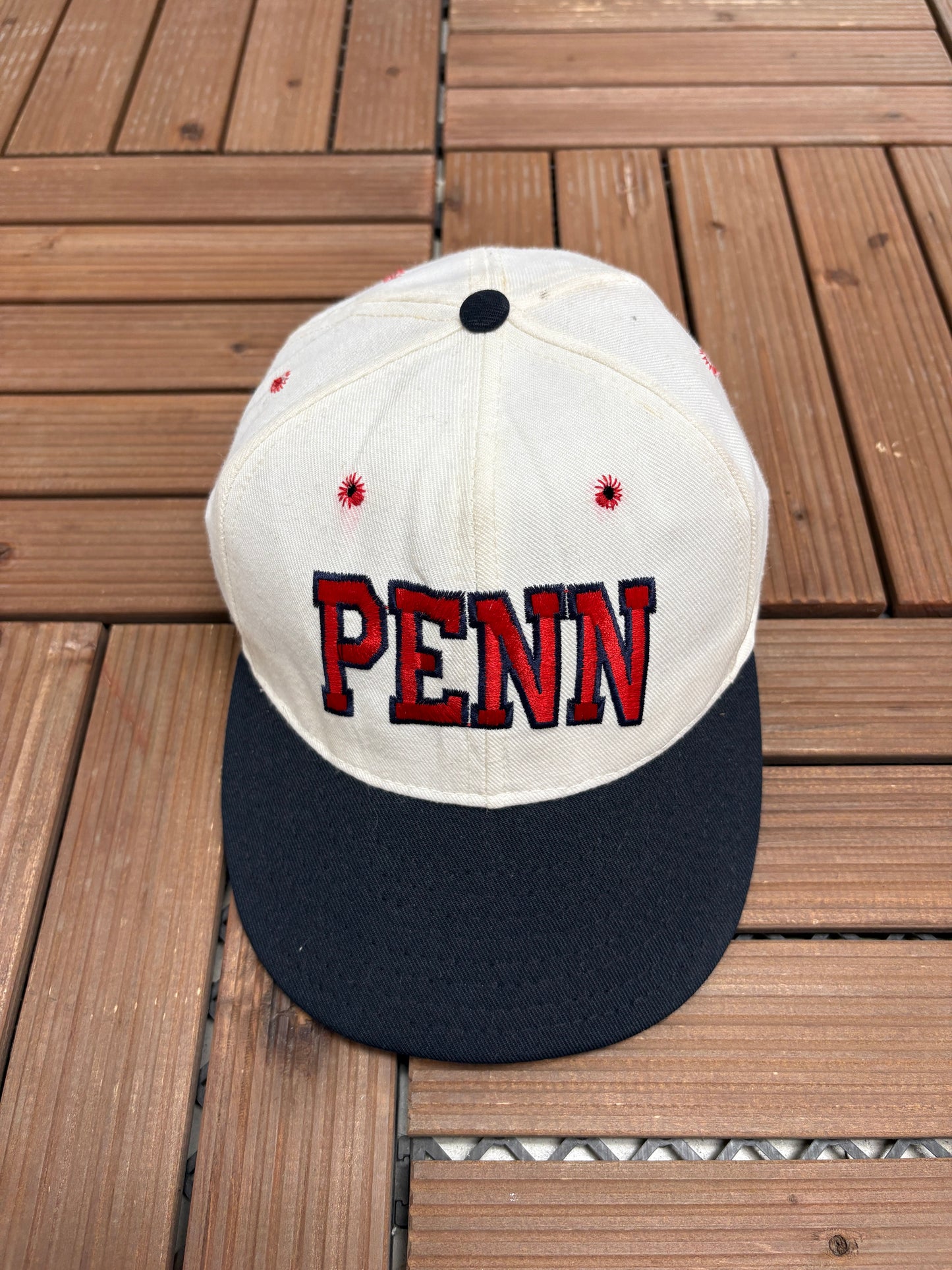 Penn Quakers Embroidered Graphic Hat | Size 7 1/8 | Vintage 1990s College White Cap |