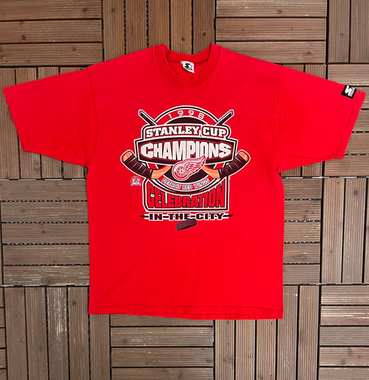 Detroit Red Wings Stanley Cup Champions 1998 Graphic Tee | Size Large | Vintage 1990s NHL Hockey Red T-Shirt |