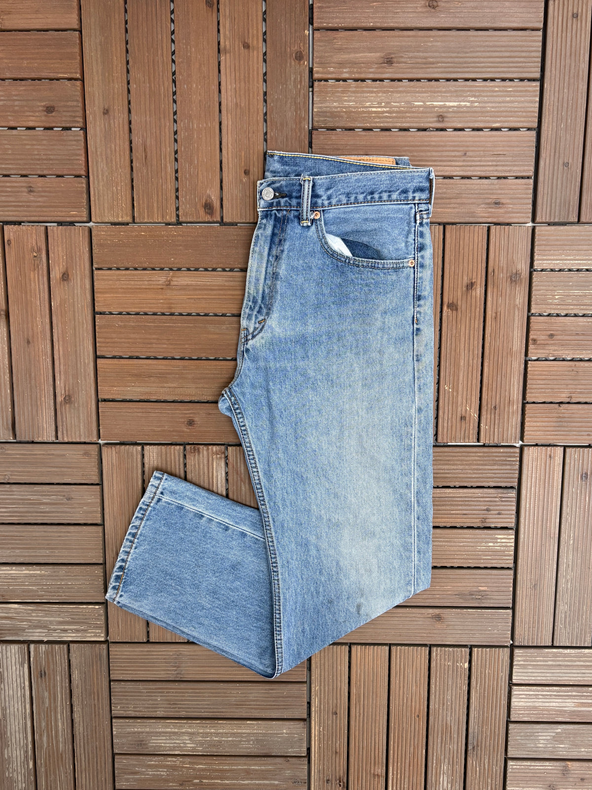 Levi Strauss & Co 505 Regular Fit Denim Jeans | Size 34 x 30 | Vintage 2000s Levi's Blue Jeans |