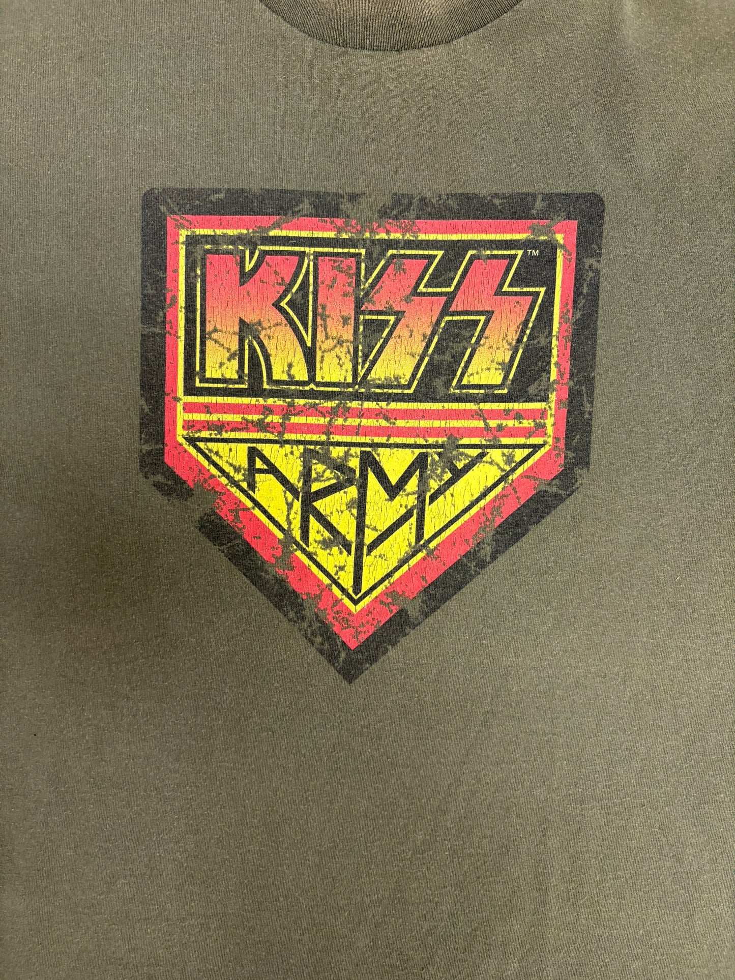 Kiss Army Graphic Tee | Size X-Large | Vintage 2000s Rock Band Green T-Shirt |