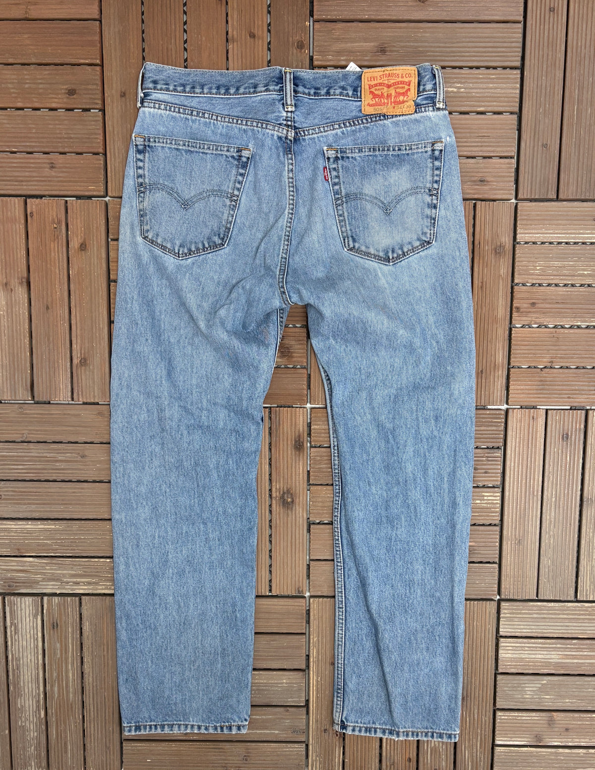 Levi Strauss & Co 505 Regular Fit Denim Jeans | Size 34 x 30 | Vintage 2000s Levi's Blue Jeans |