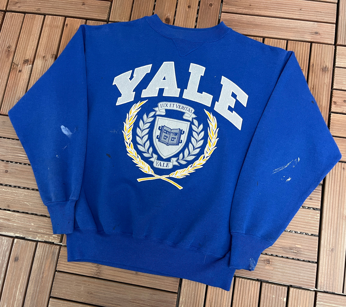 Yale Bulldogs Graphic Crewneck | Size Medium | Vintage 1990s College Blue Sweater |