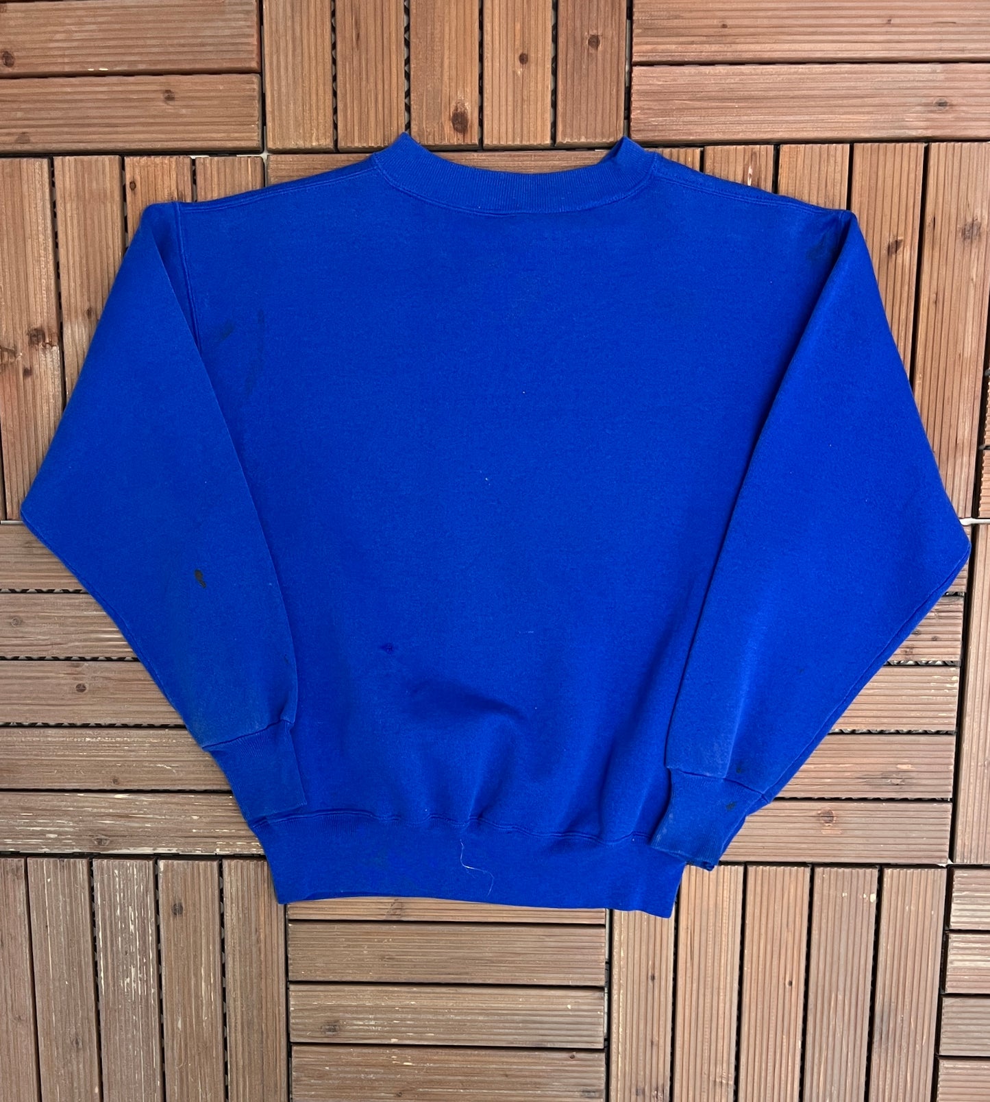 Yale Bulldogs Graphic Crewneck | Size Medium | Vintage 1990s College Blue Sweater |