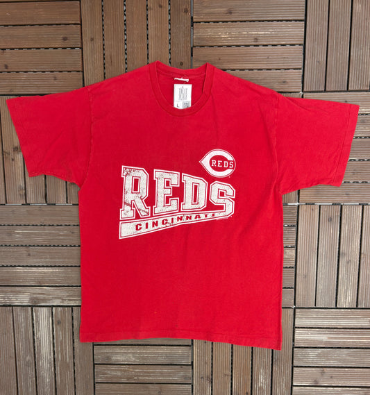 Cincinnati Reds Graphic Tee | Size X-Large | Vintage 1990s MLB Baseball Red T-Shirt |