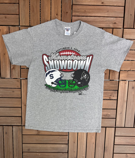 Hometown Showdown Football Graphic Tee | Size Medium | Vintage 2000s Ohio High School Football Grey T-Shirt | Free Shipping to USA|