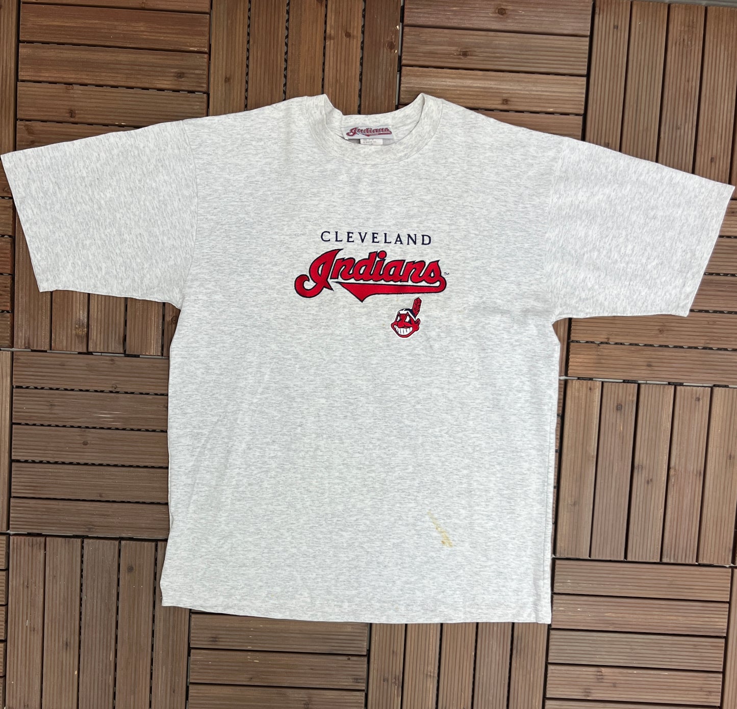 Cleveland Indians Embroidered Graphic Tee | Size 2X-Large | Vintage 1990s MLB Baseball Grey T-Shirt | Made in Canada | Free Shipping to USA|