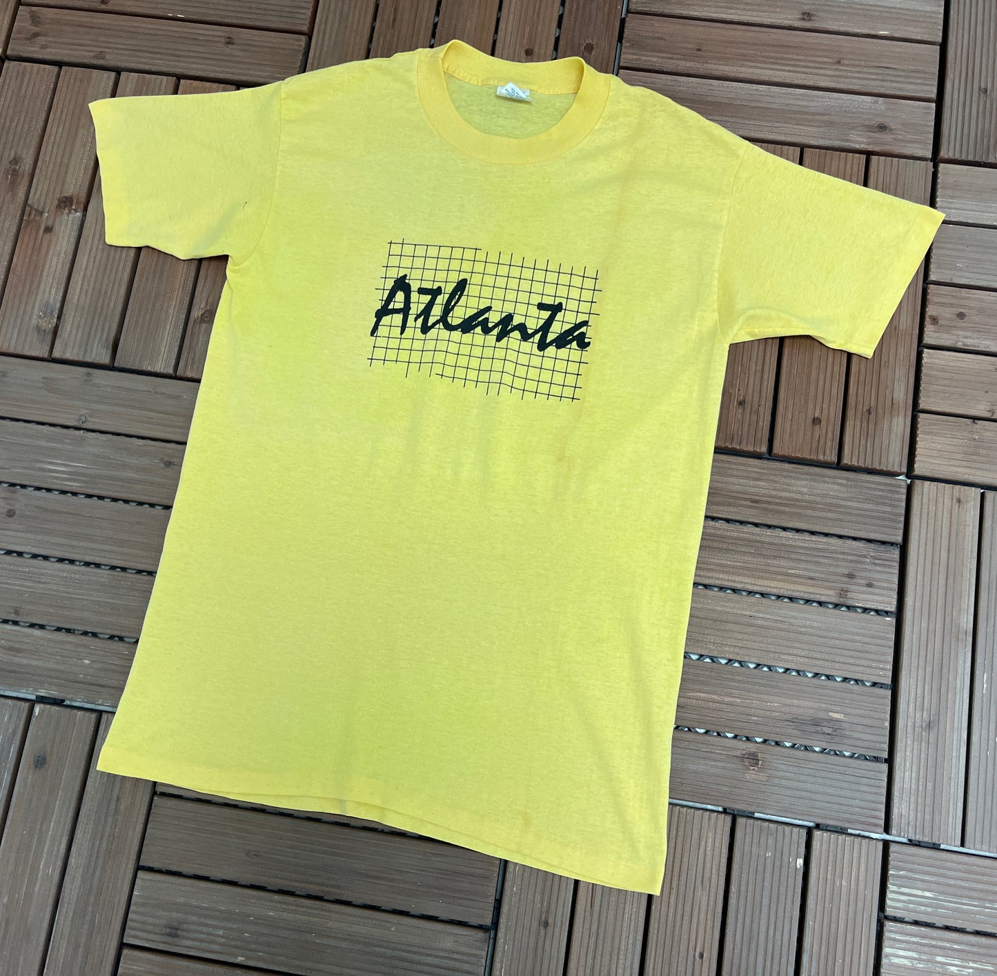 Atlanta Spell Out Graphic Tee | Size X-Large | Vintage 1990s Made in USA Yellow T-Shirt |