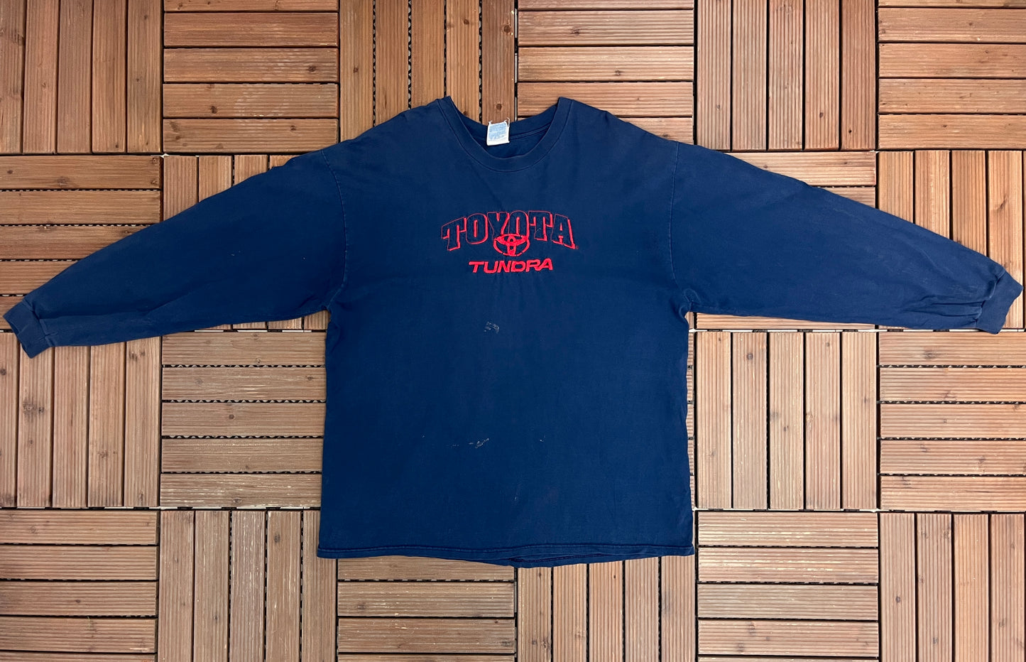 Toyota Tundra Embroidered Graphic Tee | Size XX-Large | Vintage 2000s Long Sleeve Blue T-Shirt |