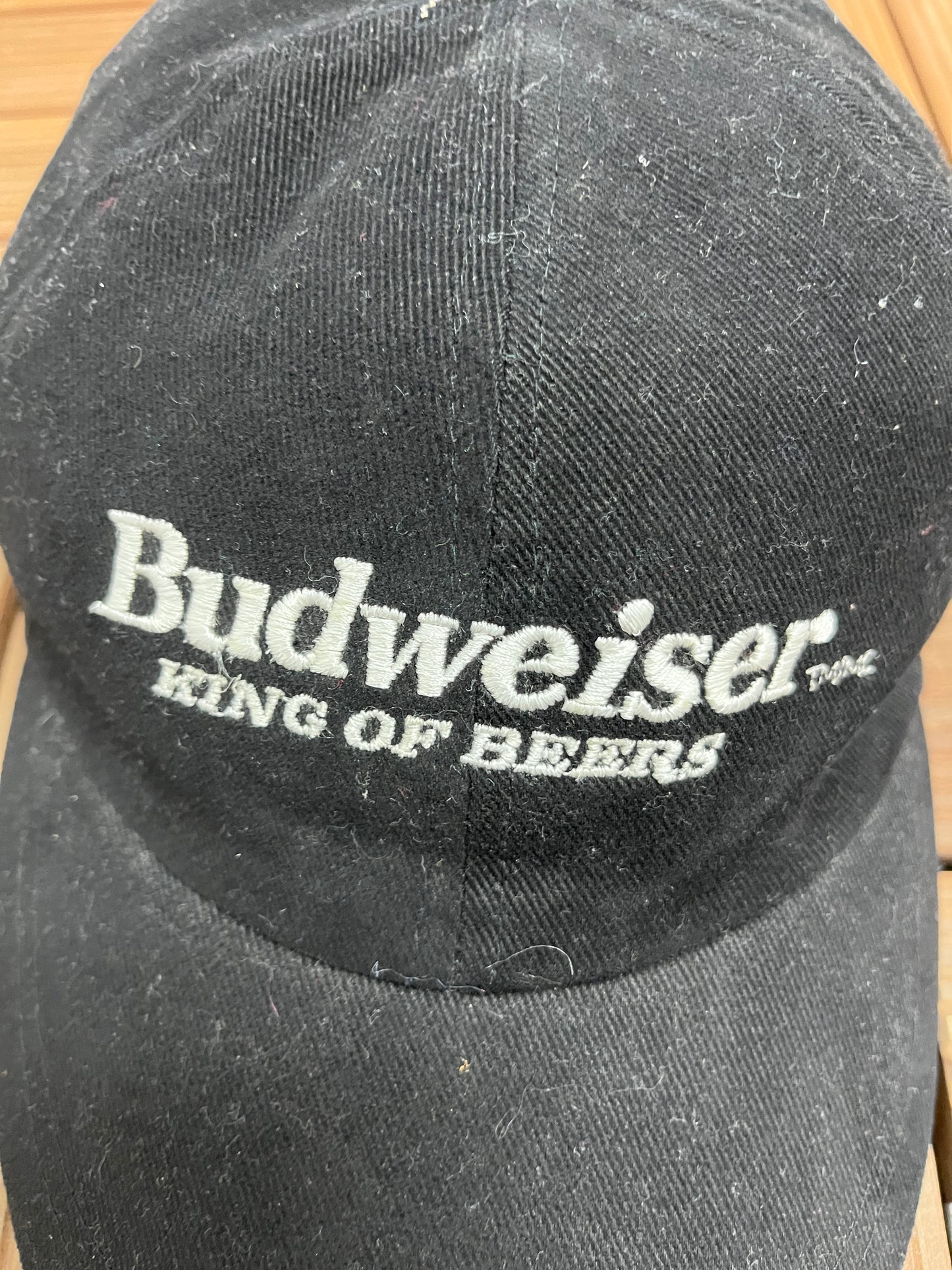 Budweiser King Of Beers Embroidered Graphic Hat | Leather Clasp Back | Vintage 2000s Promotional Black Cap |