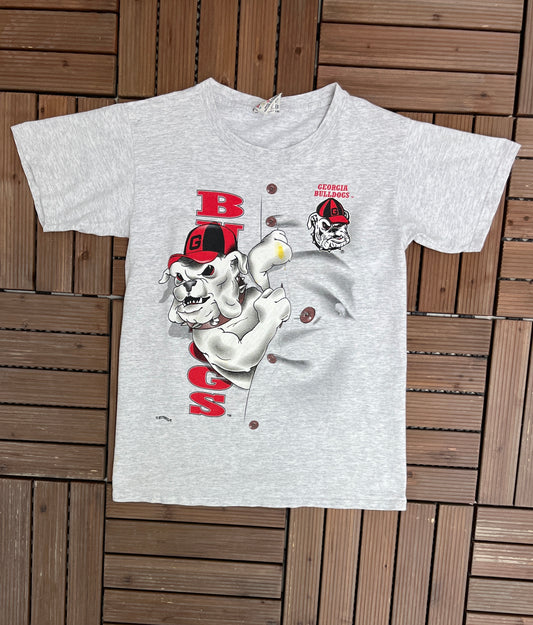 Georgia Bulldogs Graphic Tee | Size Medium | Vintage 1990s College Sports Grey T-Shirt |